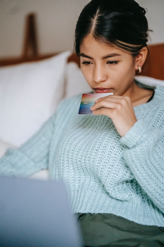 pexels-liza-summer-6348114 send money to india